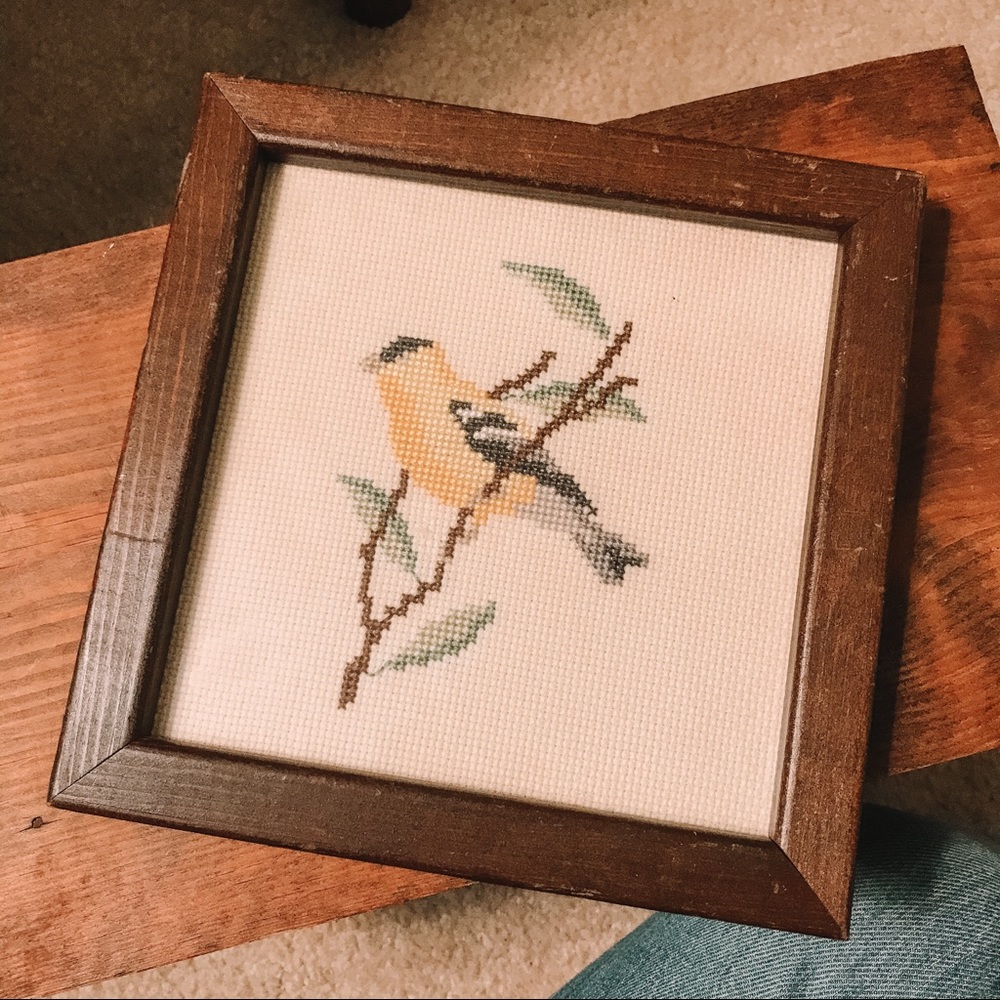 Vintage Bird Embroidery Cross-stitch Frame